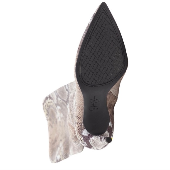 JESSICA SIMPSON OVER THE KNEE STRETCH BOTS - Picture 11 of 11